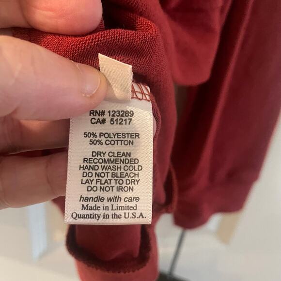 NWT Michael Lauren James Sweatshirt in Burgundy . - size M - Picture 5 of 13